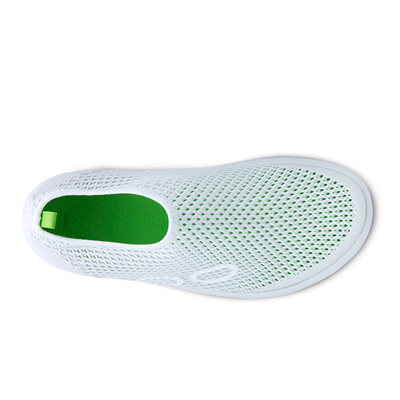 OOFOS / Women's OOmega Chukka - White/White – ROCK STEPPERS