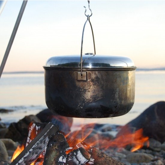 eagle outdoors tea kettle Products 1.5 Litre Large opening for filling and lockable handle for cooking over open flames (keeps the handle cool) EAGLE Products Official Dealer -